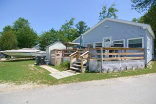 209 Chases Grove Road, Derry, NH 03038