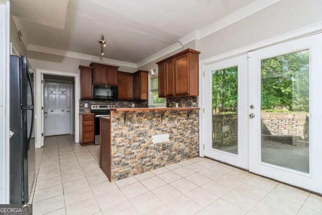 5280 Oglethorpe Court, Powder Springs, GA 30127