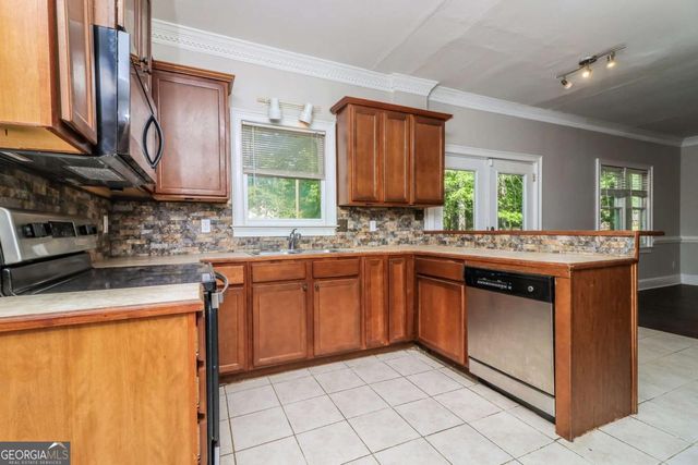 5280 Oglethorpe Court, Powder Springs, GA 30127