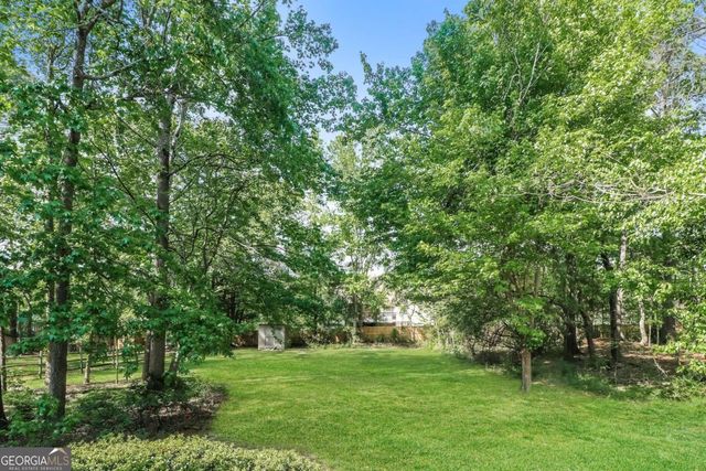 5280 Oglethorpe Court, Powder Springs, GA 30127