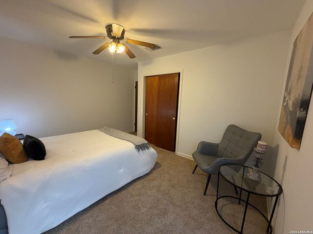 4302 Waikiki Dr, San Antonio, TX 78218