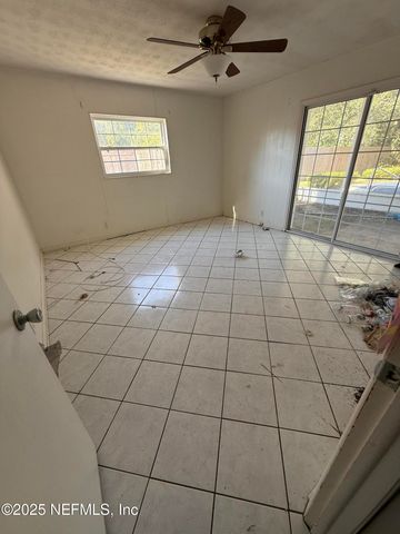 5659 MAXINE Drive, Jacksonville, FL 32277