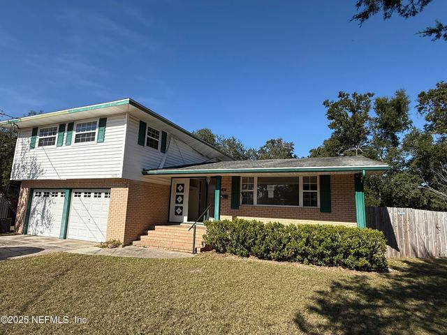 5659 MAXINE Drive, Jacksonville, FL 32277