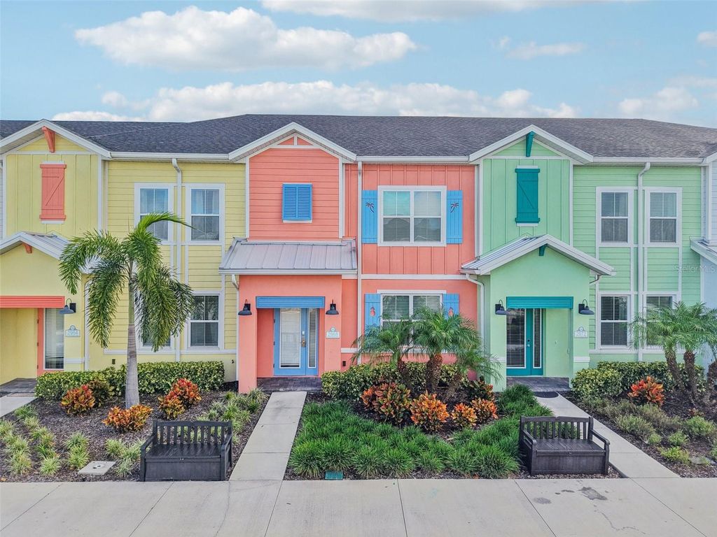2968 ON THE ROCKS POINT, Kissimmee, FL 34747