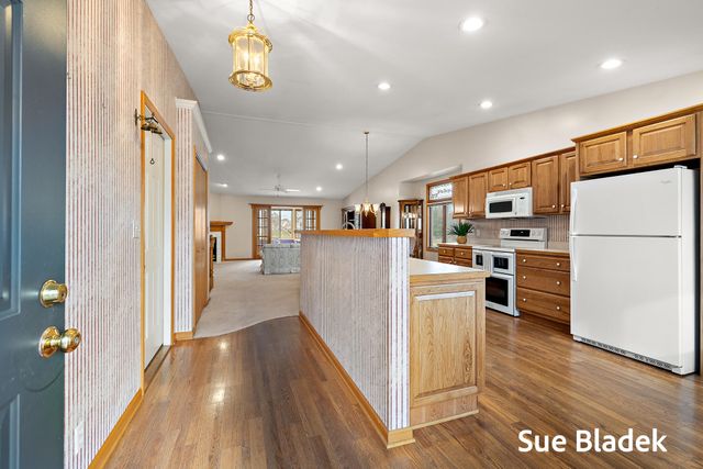 575 Noroak Court, Holland Twp, MI 49424