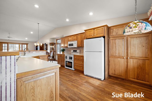 575 Noroak Court, Holland Twp, MI 49424