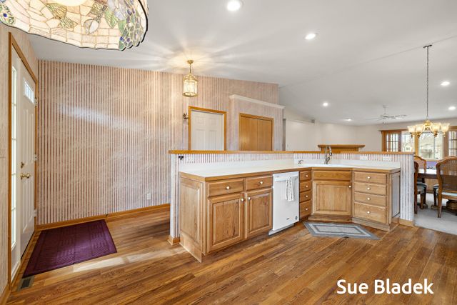 575 Noroak Court, Holland Twp, MI 49424