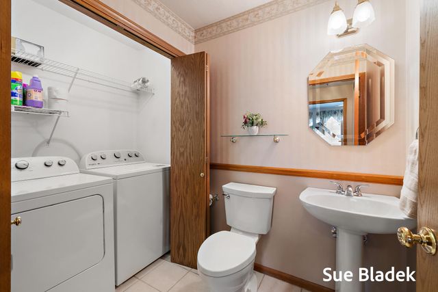 575 Noroak Court, Holland Twp, MI 49424