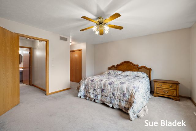 575 Noroak Court, Holland Twp, MI 49424