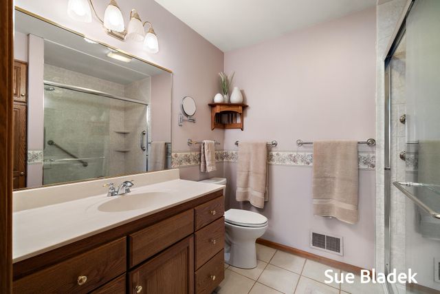 575 Noroak Court, Holland Twp, MI 49424