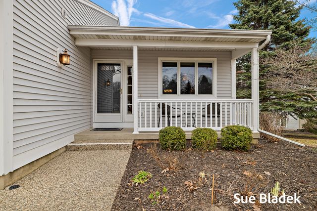 575 Noroak Court, Holland Twp, MI 49424