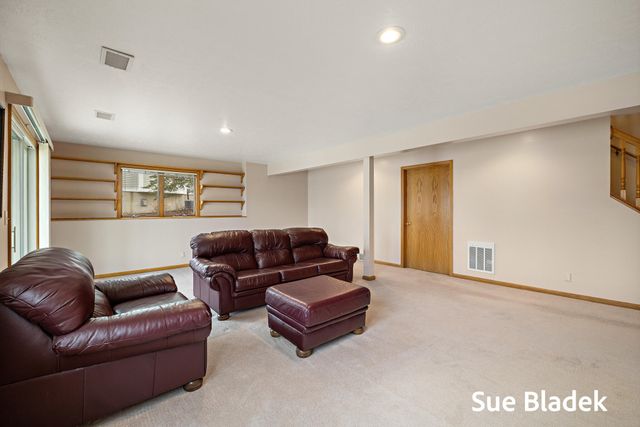 575 Noroak Court, Holland Twp, MI 49424