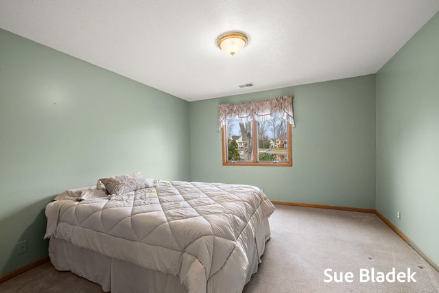 575 Noroak Court, Holland Twp, MI 49424