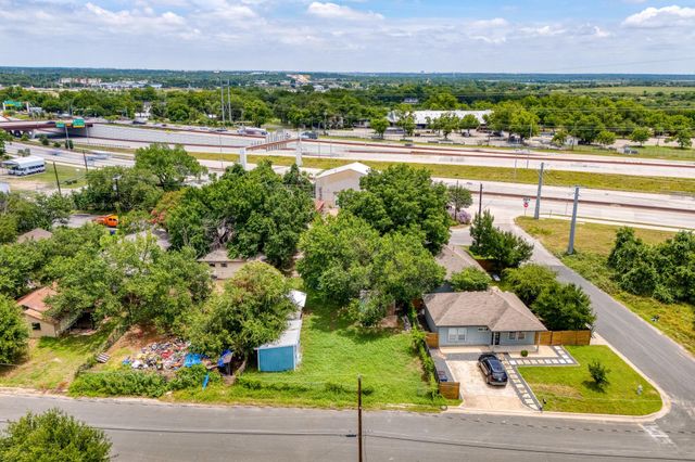 6409 Del Monte RD, Austin, TX 78741