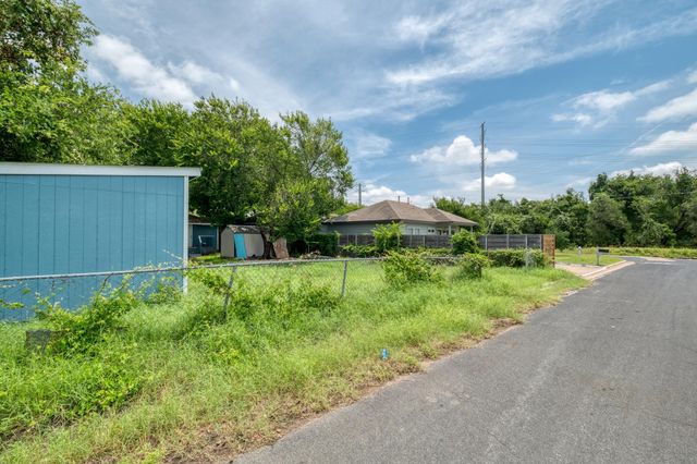 6409 Del Monte RD, Austin, TX 78741