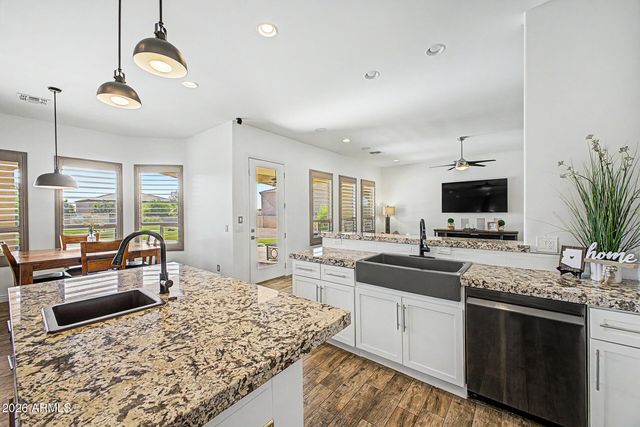 25824 S 194TH Street, Queen Creek, AZ 85142