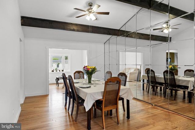 34 W 8TH ST, Burlington, NJ 08016