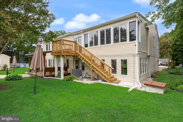 34 W 8TH ST, Burlington, NJ 08016