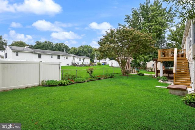 34 W 8TH ST, Burlington, NJ 08016