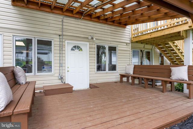 34 W 8TH ST, Burlington, NJ 08016