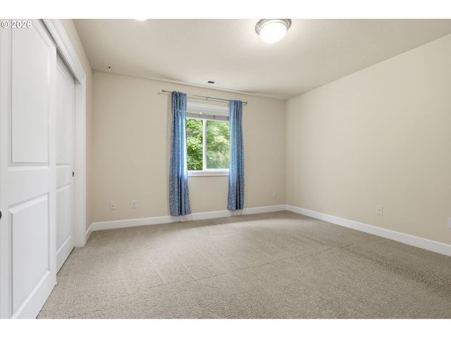 516 Se 200TH Pl, Camas, WA 98607
