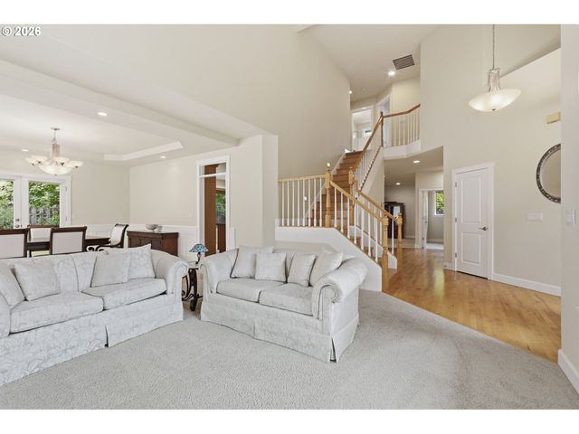 516 Se 200TH Pl, Camas, WA 98607