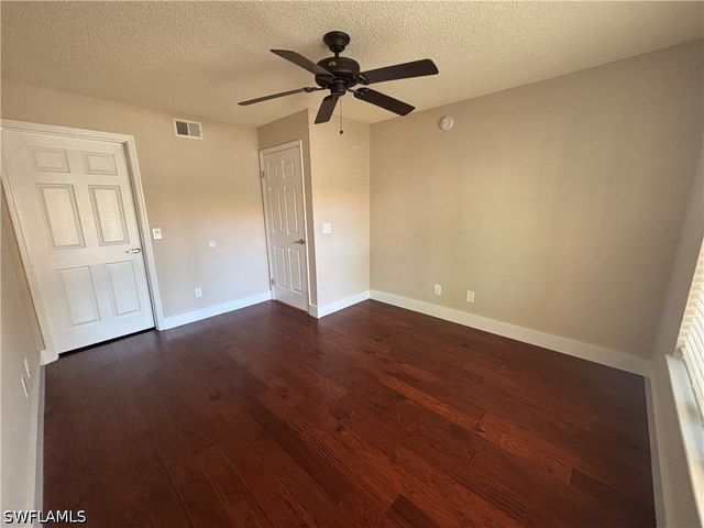 2094 Arbour Walk CIR 3015, Naples, FL 34109
