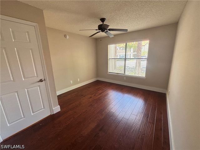 2094 Arbour Walk CIR 3015, Naples, FL 34109