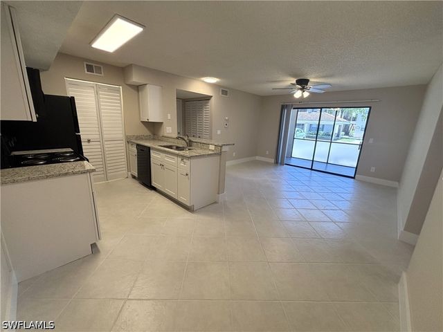 2094 Arbour Walk CIR 3015, Naples, FL 34109