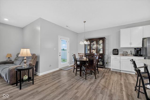 7920 Magnolia Street, New Palestine, IN 46163
