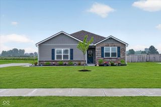 7920 Magnolia Street, New Palestine, IN 46163