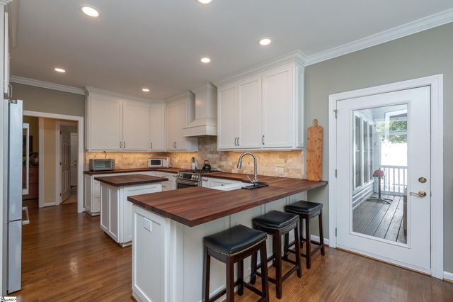 116 Blue Water Trail, Taylors, SC 29687