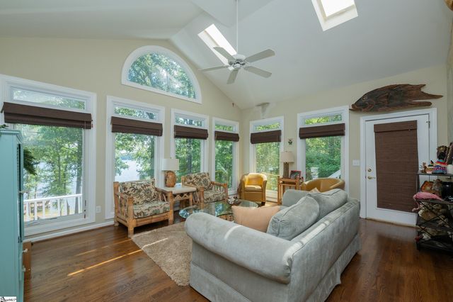 116 Blue Water Trail, Taylors, SC 29687