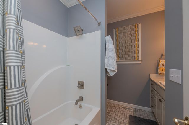 116 Blue Water Trail, Taylors, SC 29687