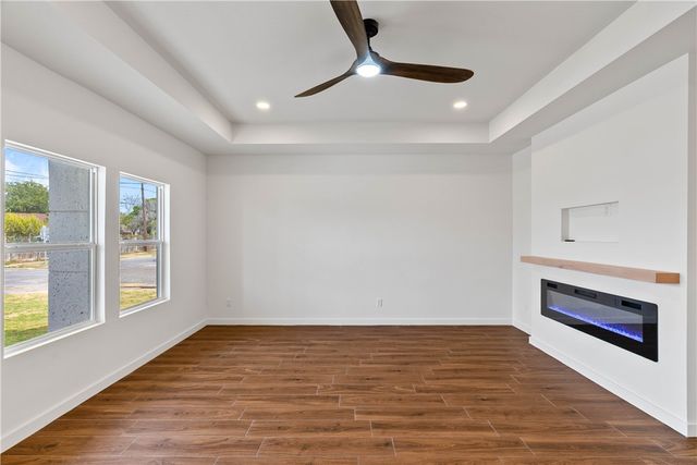 2937 Sonora St, Corpus Christi, TX 78405
