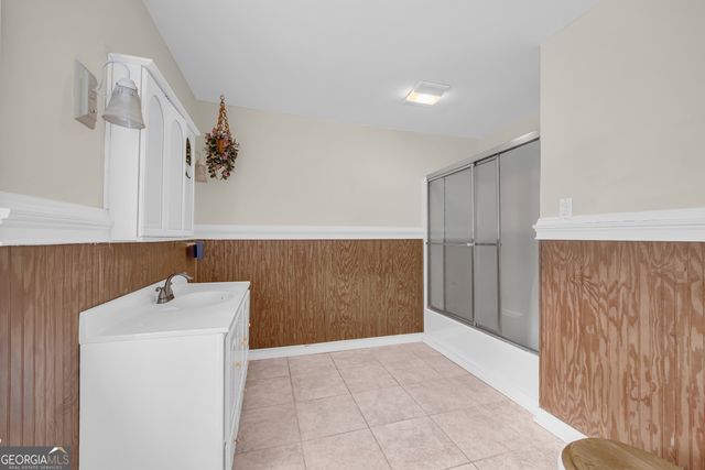 241 Sims Street, Maysville, GA 30558