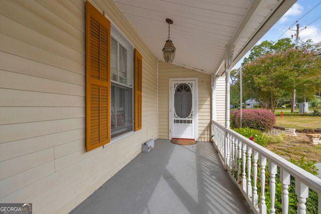 241 Sims Street, Maysville, GA 30558