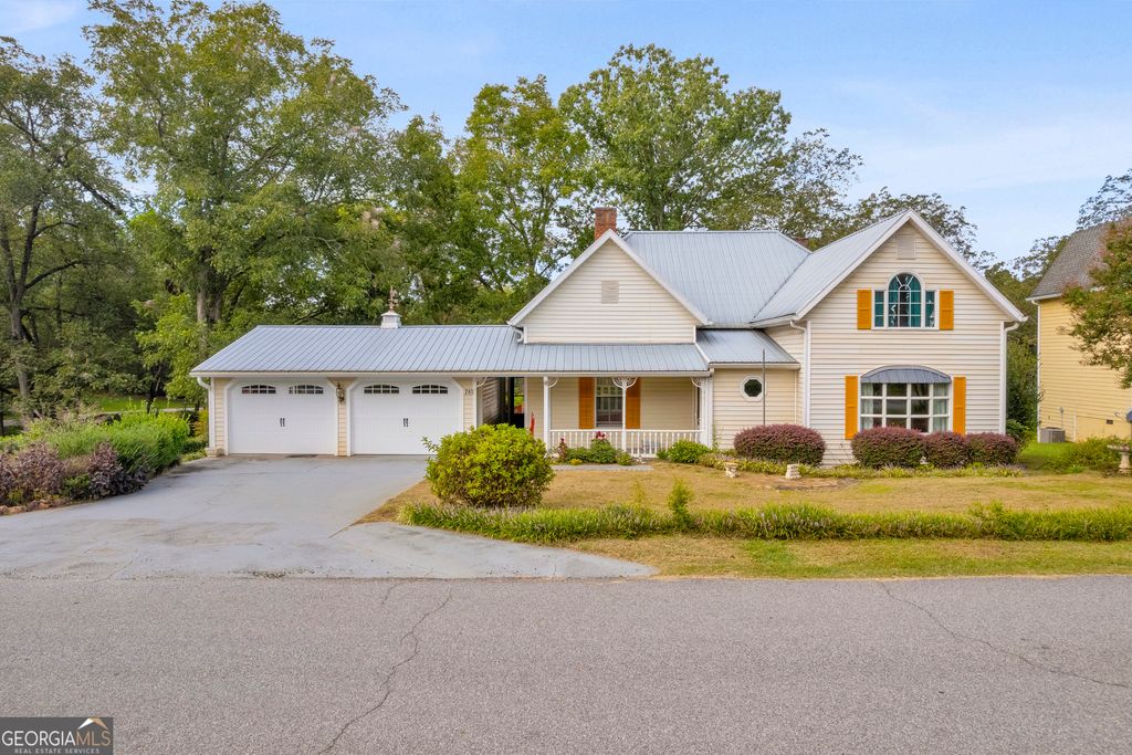 241 Sims Street, Maysville, GA 30558