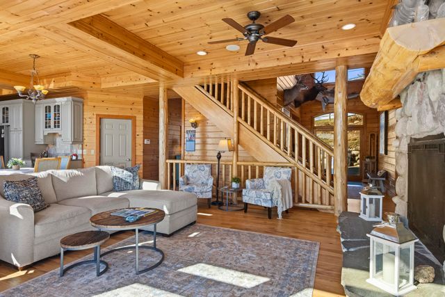 3901 Torch Lake Drive,NW, Milton Twp, MI 49648