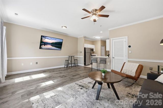 9054 Meadow Vista Road, Charlotte, NC 28213