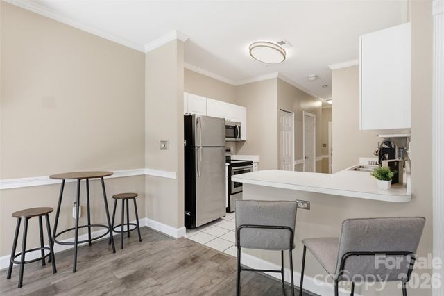 9054 Meadow Vista Road, Charlotte, NC 28213