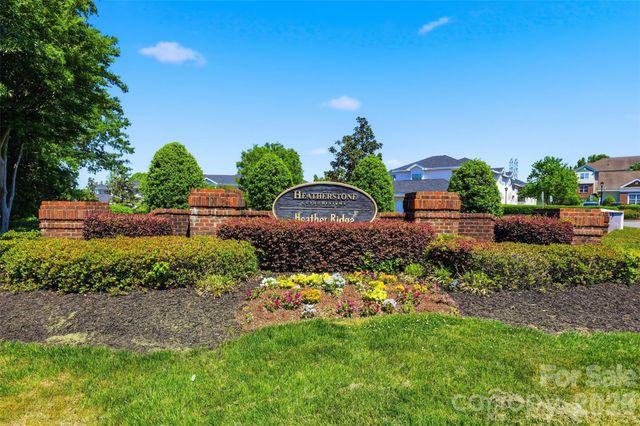 9054 Meadow Vista Road, Charlotte, NC 28213