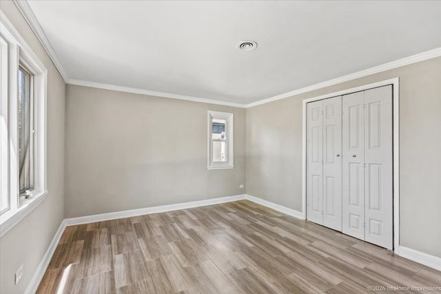 5016 Oak Center Drive, Oak Lawn, IL 60453