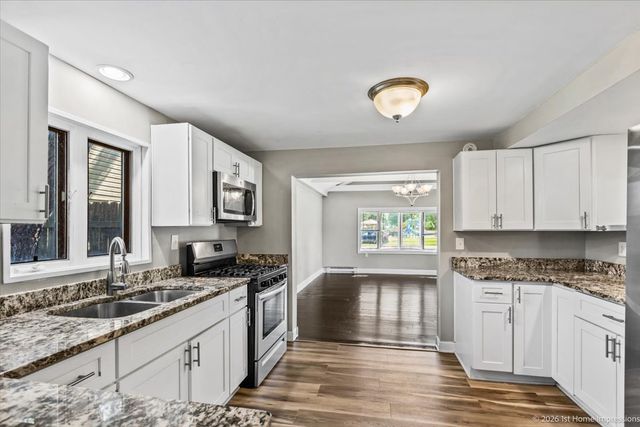5016 Oak Center Drive, Oak Lawn, IL 60453