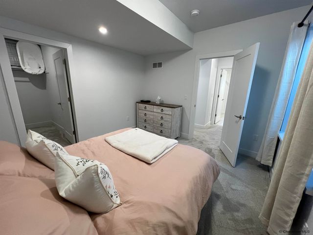 4100 RED FEATHER TR, Cheyenne, WY 82001