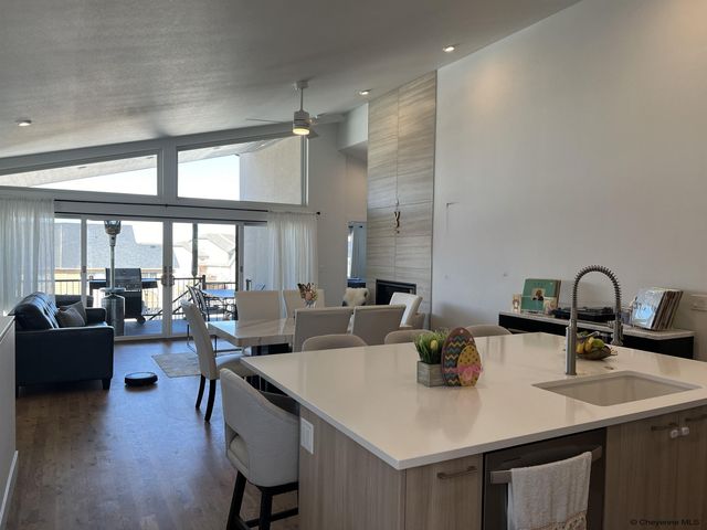 4100 RED FEATHER TR, Cheyenne, WY 82001