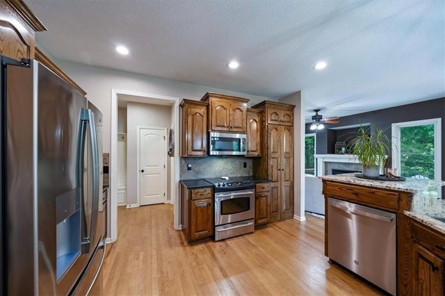 22726 W 44TH Street, Shawnee, KS 66226