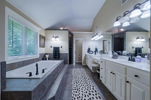 22726 W 44TH Street, Shawnee, KS 66226