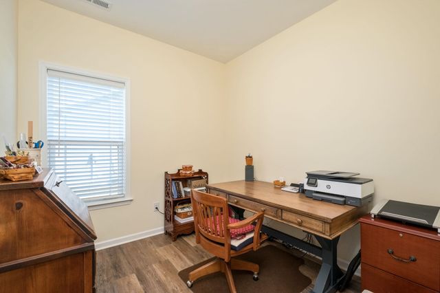 138 LINDBURGH DR, Waynesboro, VA 22980