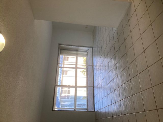 2936 Lake Shore Drive 409, Riviera Beach, FL 33404